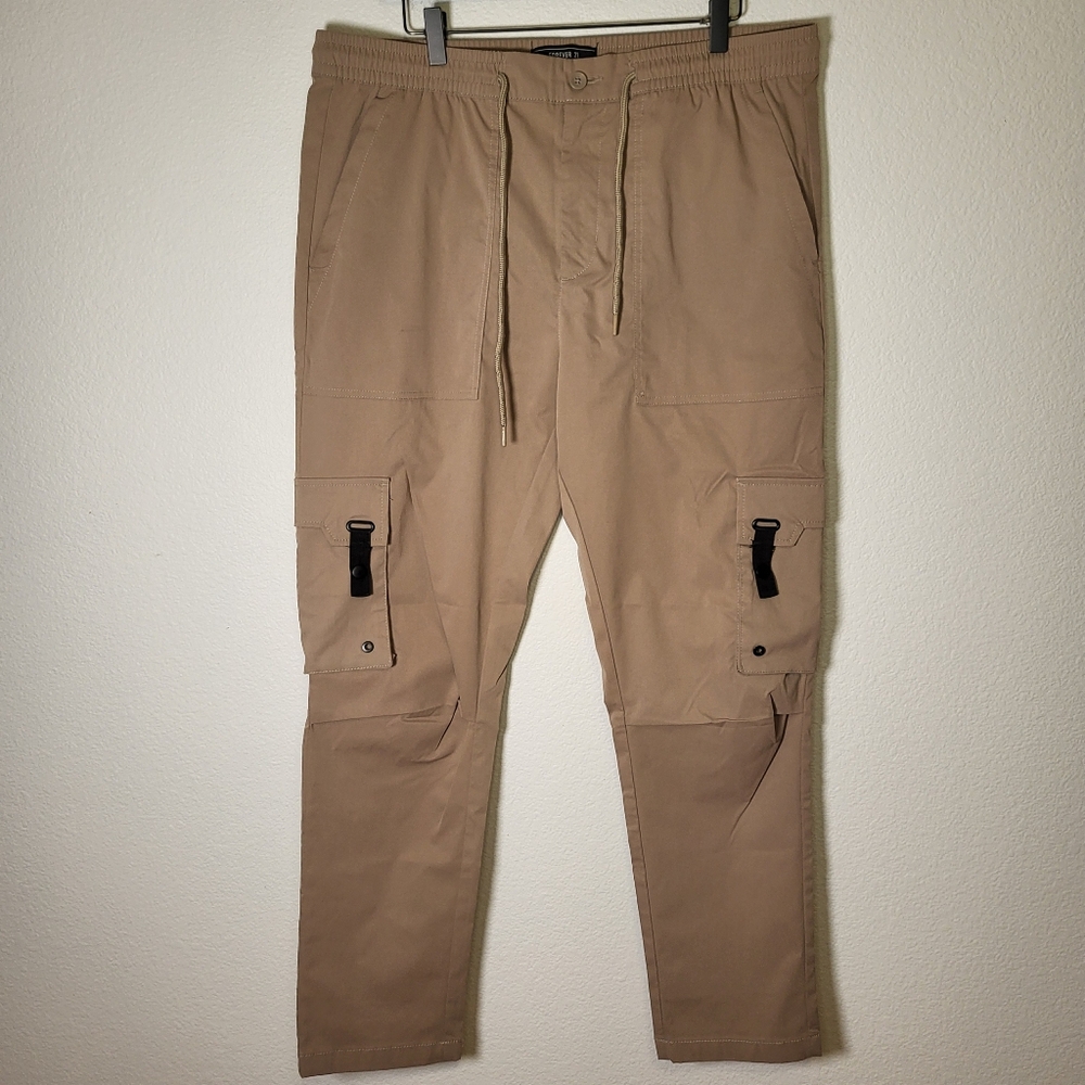 Forever 21 Cargo Khaki Joggers size XL